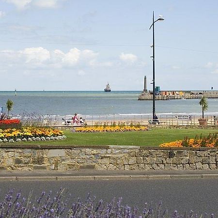 Premier Inn Margate Exterior foto